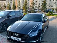 Hyundai Sonata 2020 годаfor11 000 000 тг. в Астана