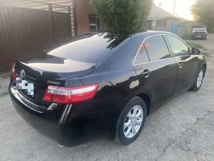 Toyota Camry 2011 года за 7 500 000 тг. в Семей – фото 2