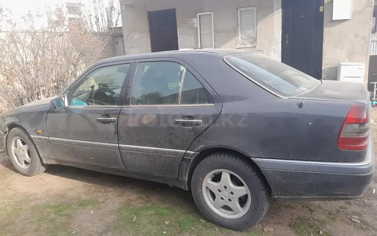 Mercedes-Benz C 200 1995 года за 1 500 000 тг. в Алматы