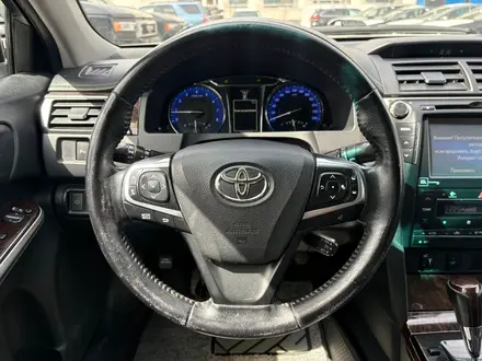 Toyota Camry Luxe 2014 года за 9 600 000 тг. в Астана – фото 13