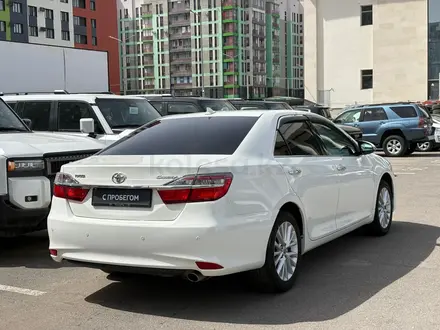 Toyota Camry Luxe 2014 года за 9 600 000 тг. в Астана – фото 18