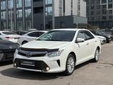 Toyota Camry Luxe 2014 года за 9 600 000 тг. в Астана