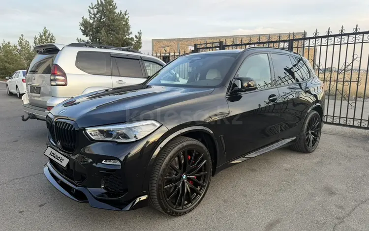 BMW X5 2020 года за 28 000 000 тг. в Алматы