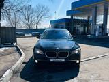 BMW 750 2008 года за 7 500 000 тг. в Алматы – фото 2