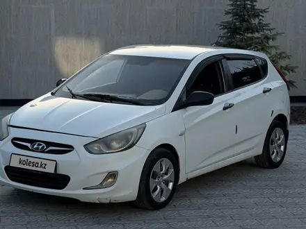 Hyundai Accent 2013 года за 2 550 000 тг. в Шымкент – фото 2