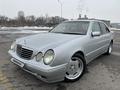 Mercedes-Benz E 320 2001 года за 4 000 000 тг. в Алматы – фото 2