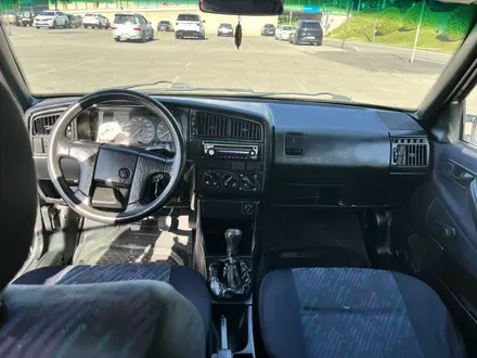 Volkswagen Passat 1993 года за 1 500 000 тг. в Алматы – фото 12