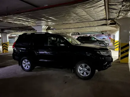 Toyota Land Cruiser Prado 2021 года за 25 500 000 тг. в Астана – фото 2