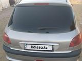 Peugeot 206 2004 годаүшін1 350 000 тг. в Атырау – фото 2