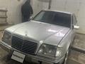 Mercedes-Benz E 200 1994 годаfor1 500 000 тг. в Жезказган