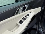 BMW X5 2020 года за 29 000 000 тг. в Астана – фото 5
