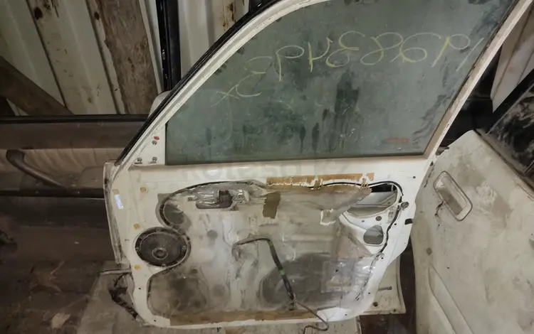 Дверь. Land cruiser 80үшін20 000 тг. в Алматы