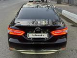 Toyota Camry 2021 года за 15 000 000 тг. в Алматы – фото 2