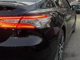 Toyota Camry 2021 года за 15 000 000 тг. в Алматы – фото 5