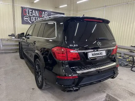 Mercedes-Benz GL 63 AMG 2013 года за 19 000 000 тг. в Павлодар – фото 27