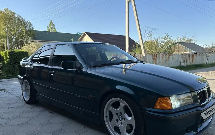 BMW 328 1995 года за 2 700 000 тг. в Алматы