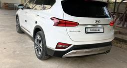 Hyundai Santa Fe 2018 года за 13 400 000 тг. в Шымкент – фото 4