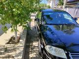 Volkswagen Passat 2004 годаүшін1 800 000 тг. в Атырау – фото 5