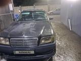 Mercedes-Benz C 200 1994 года за 650 000 тг. в Талдыкорган – фото 2