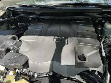 Toyota Land Cruiser 2014 года за 24 700 000 тг. в Алматы – фото 31