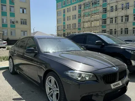 BMW 528 2014 года за 9 800 000 тг. в Актау – фото 2