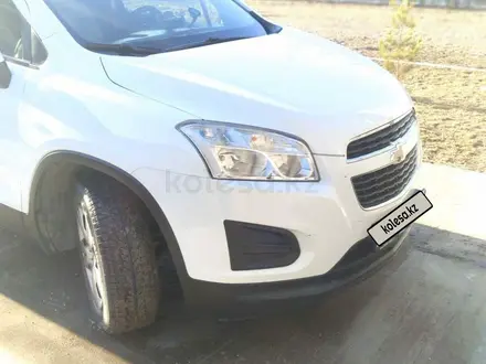 Chevrolet Tracker 2015 года за 5 500 000 тг. в Туркестан – фото 4