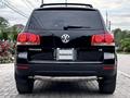 Volkswagen Touareg 2004 года за 7 500 000 тг. в Алматы – фото 2
