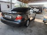 Toyota Camry 2004 года за 6 000 000 тг. в Жетысай – фото 4