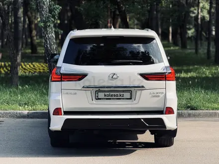 Lexus LX 570 2018 года за 44 500 000 тг. в Алматы – фото 20