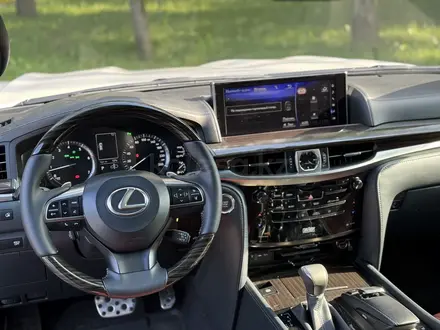Lexus LX 570 2018 года за 44 500 000 тг. в Алматы – фото 26
