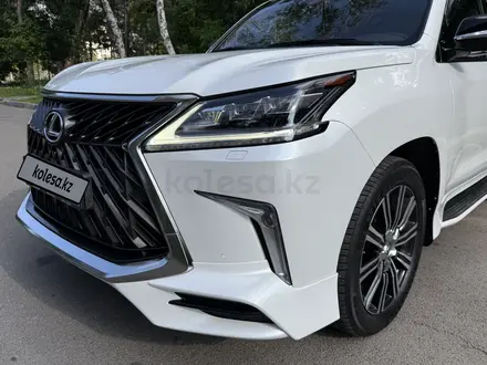 Lexus LX 570 2018 года за 44 500 000 тг. в Алматы – фото 6