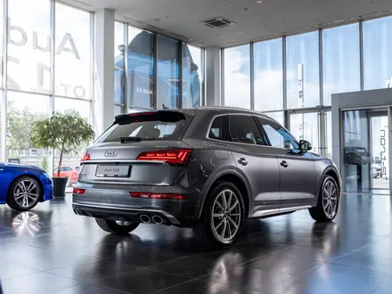 Audi SQ5 TFSI Quattro 2023 года за 42 692 500 тг. в Алматы – фото 5