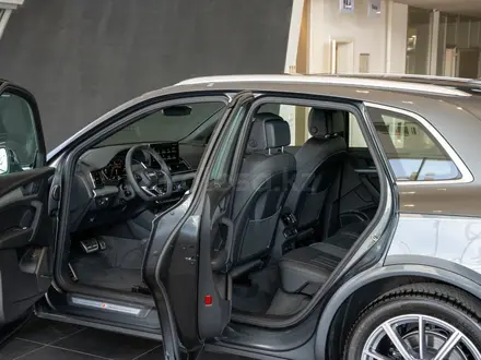 Audi SQ5 TFSI Quattro 2023 года за 42 692 500 тг. в Алматы – фото 36