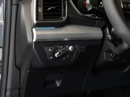 Audi SQ5 TFSI Quattro 2023 года за 42 692 500 тг. в Алматы – фото 56