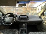 Toyota Camry 2005 годаүшін4 900 000 тг. в Актобе – фото 3