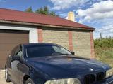 BMW 528 2000 года за 2 900 000 тг. в Астана – фото 2
