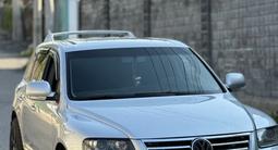 Volkswagen Touareg 2006 года за 6 000 000 тг. в Алматы