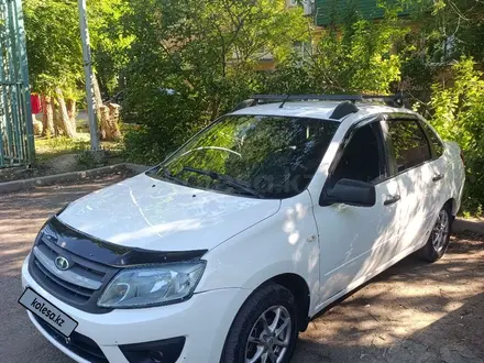 ВАЗ (Lada) Granta 2190 2017 года за 2 500 000 тг. в Актобе – фото 3
