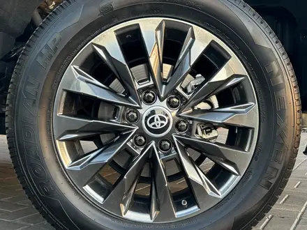 Toyota Land Cruiser Prestige Off-Road 2023 года за 55 590 000 тг. в Алматы – фото 19