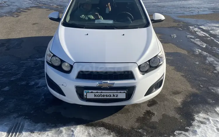 Chevrolet Aveo 2015 годаүшін3 700 000 тг. в Семей