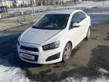 Chevrolet Aveo 2015 года за 3 700 000 тг. в Семей – фото 2