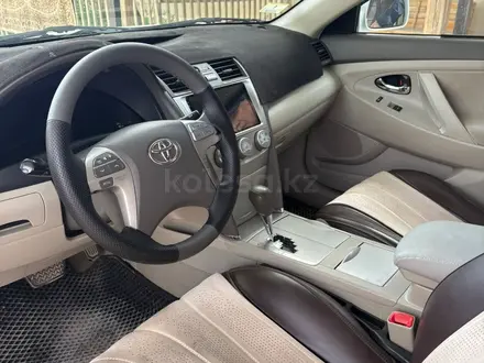 Toyota Camry 2010 года за 4 200 000 тг. в Жанаозен – фото 6