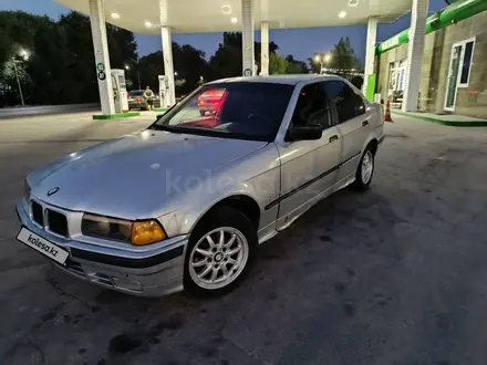 BMW 318 1992 года за 900 000 тг. в Алматы – фото 14