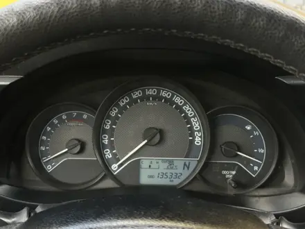 Toyota Corolla 2014 года за 7 190 000 тг. в Актобе – фото 18