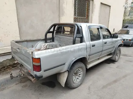 Toyota Hilux 1992 года за 2 200 000 тг. в Алматы – фото 2