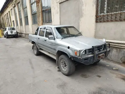 Toyota Hilux 1992 года за 2 200 000 тг. в Алматы – фото 6