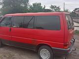 Volkswagen Multivan 1993 годаүшін2 500 000 тг. в Караганда – фото 3