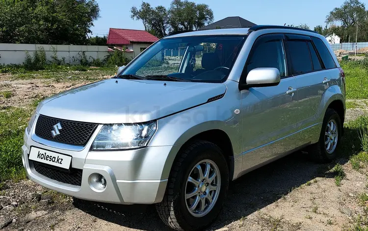 Suzuki Grand Vitara 2007 годаүшін5 500 000 тг. в Алматы