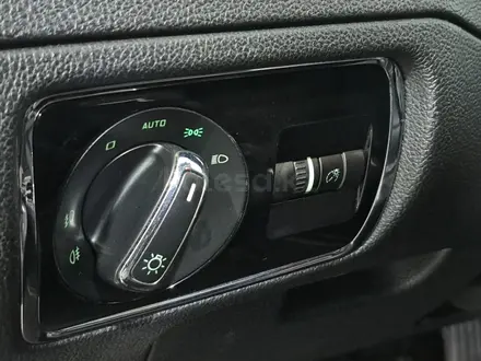 Skoda Superb 2013 года за 4 390 000 тг. в Астана – фото 18