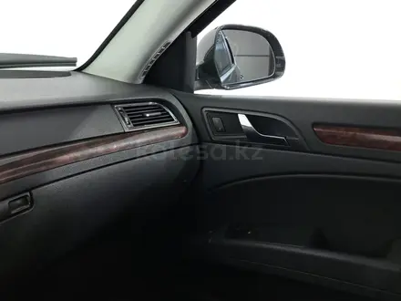Skoda Superb 2013 года за 4 390 000 тг. в Астана – фото 27